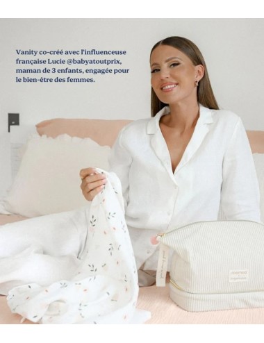 Trousse avec produits de...