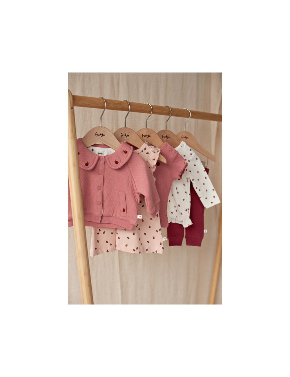 Robe manches courtes